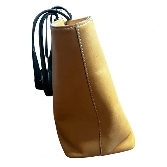 ▶️ Tumi ◀️ Leather Santa Monica Sycamore Tote - Picture 9 of 17